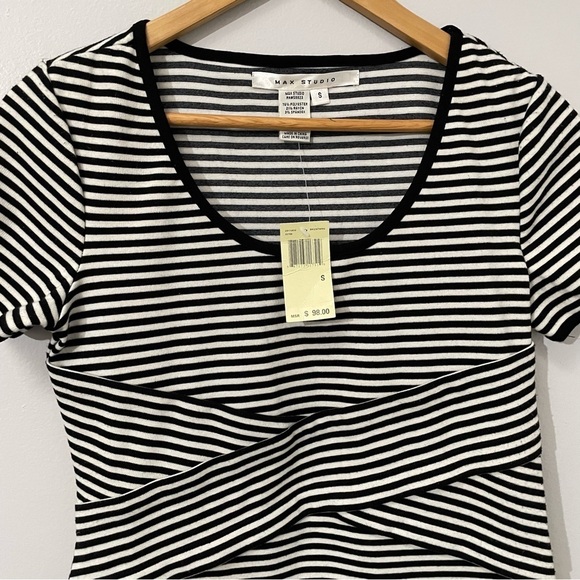 NWT Max Studio Short Sleeve Striped Knit Dress Small - Picture 4 of 7